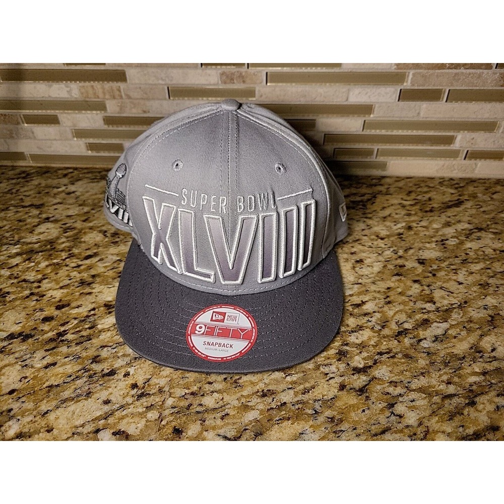 Super Bowl XLVIII New Era NFL 9Fifty Hat Football Cap Snapback Adjustable M/L